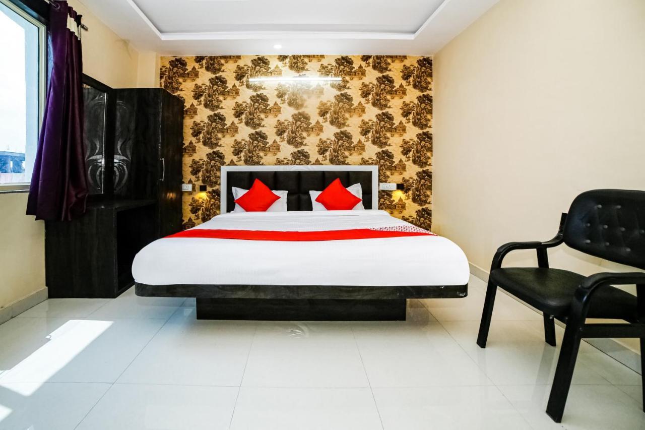 Oyo 41923 Prema Kunj Resort Jhānsi Extérieur photo