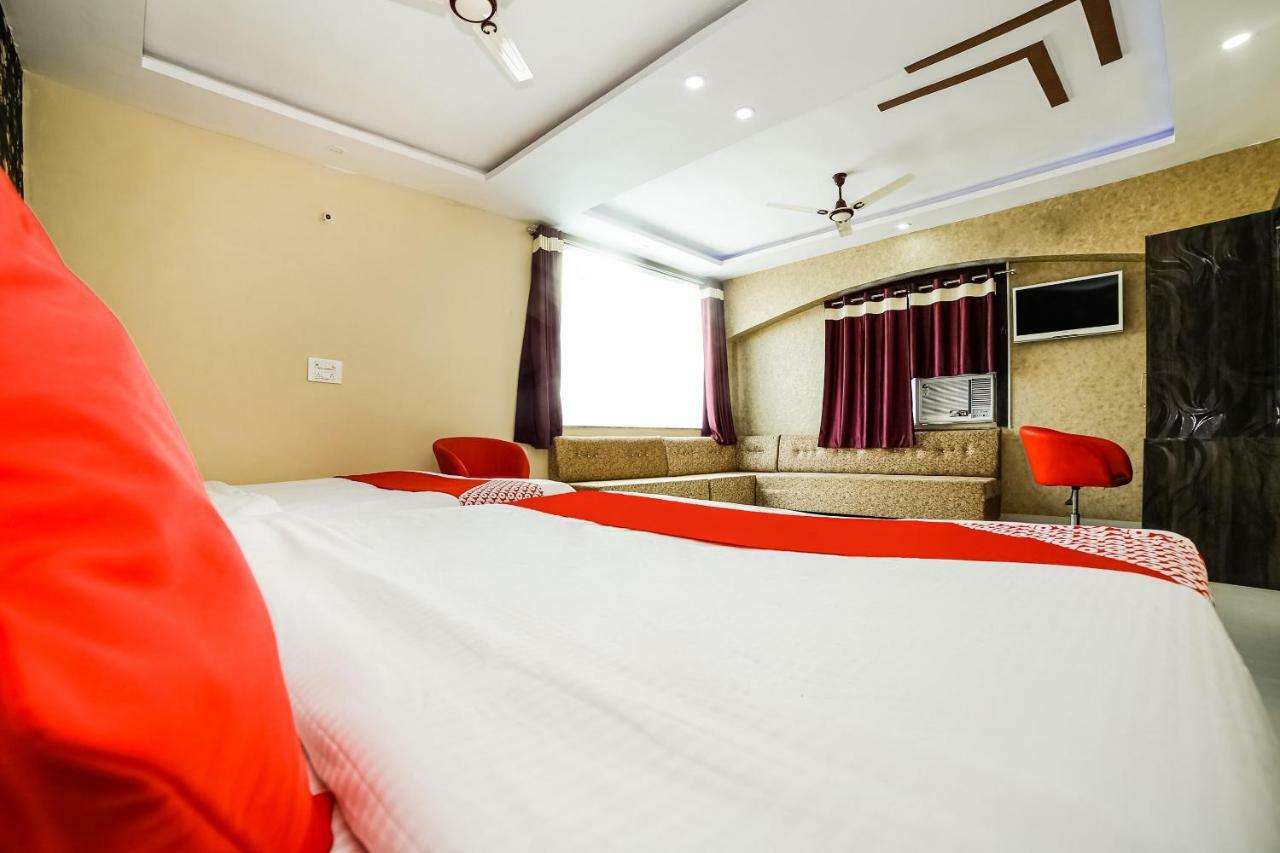 Oyo 41923 Prema Kunj Resort Jhānsi Extérieur photo